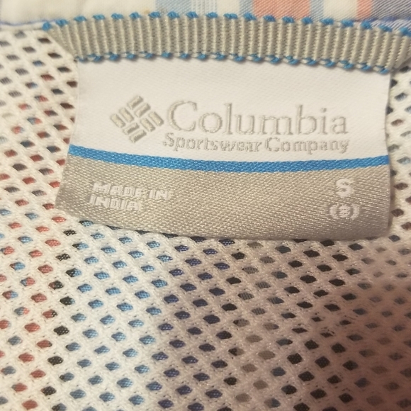 Boy's button up shirt - Picture 3 of 3